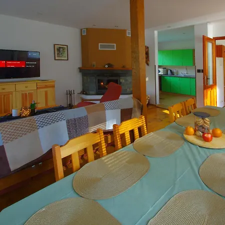Chalet Horska Jelsinky V Narodnom Parku Slovensky Raj Smizany